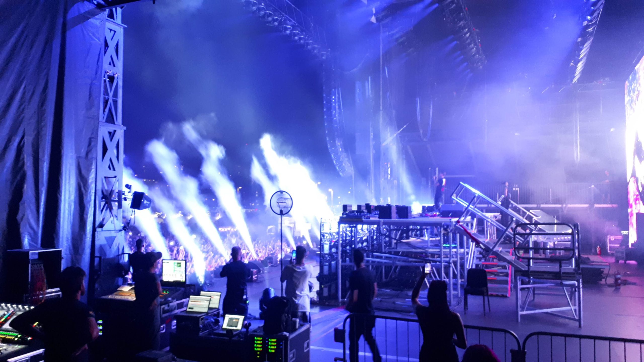 Wall Sound live concert production